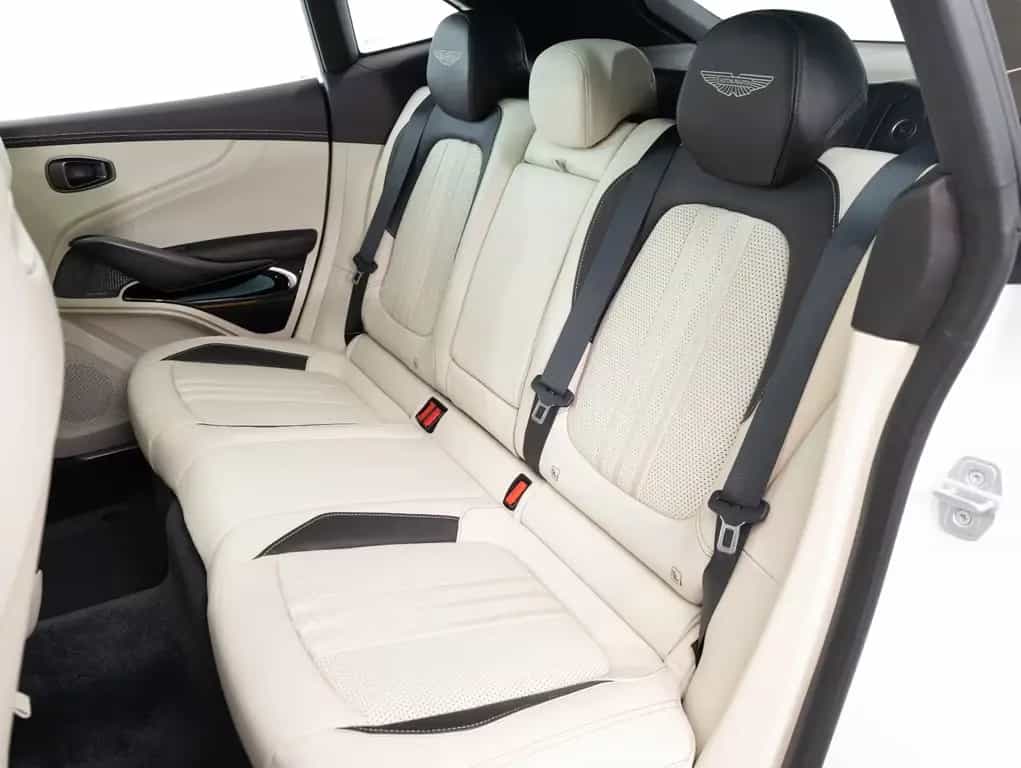 Aston Martin DBX 4.0 V8 707 null-photo-14