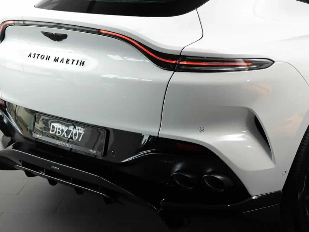 Aston Martin DBX 4.0 V8 707 null-photo-16