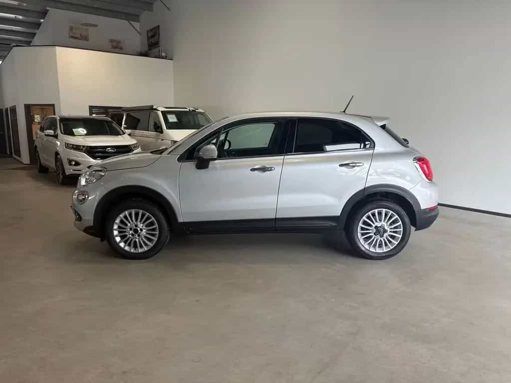 Fiat 500X Lounge NAVI KAMERA PDC SHZ Teilleder 12/2018-photo-1