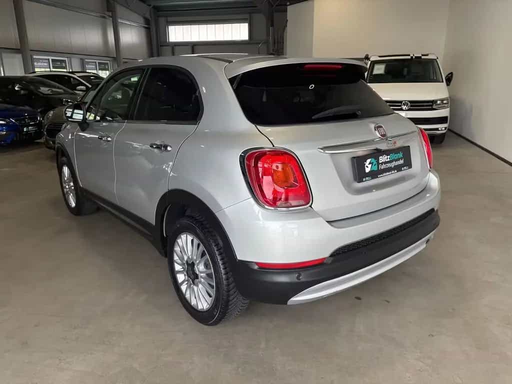 Fiat 500X Lounge NAVI KAMERA PDC SHZ Teilleder 12/2018-photo-2