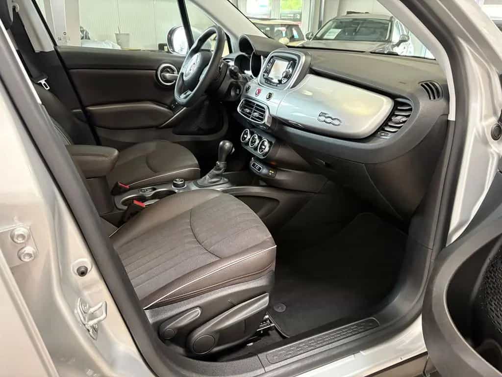 Fiat 500X Lounge NAVI KAMERA PDC SHZ Teilleder 12/2018-photo-21
