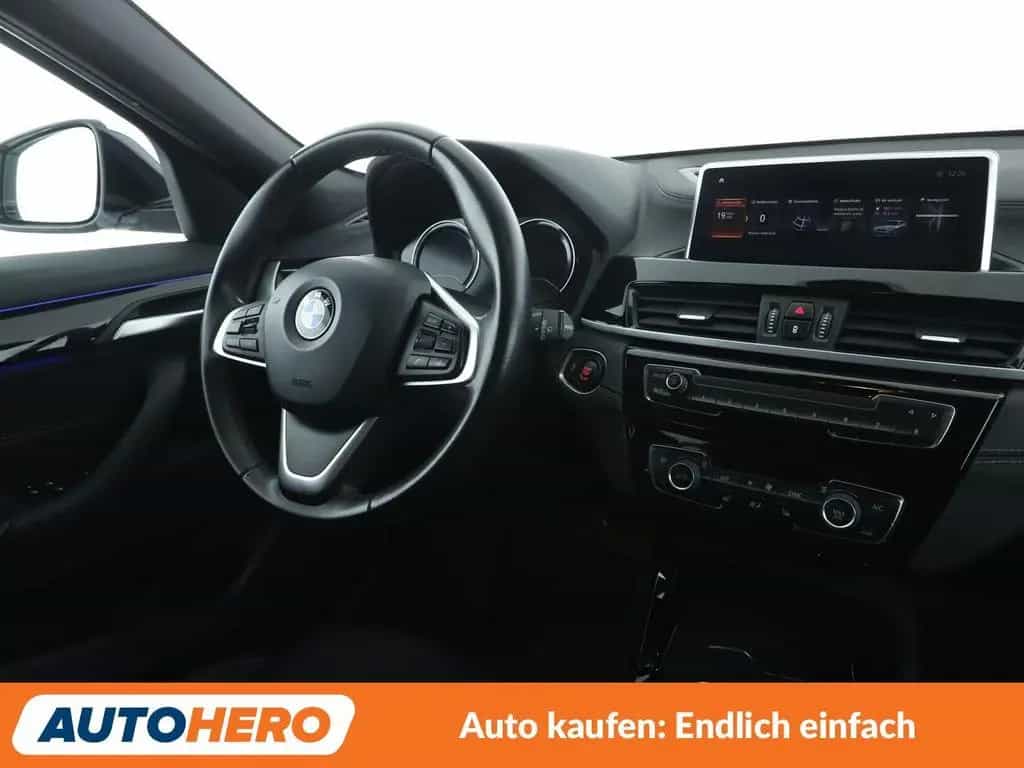 BMW X2 sDrive 18i Advantage Plus Aut.*NAVI*LED*TEMPO 10/2019-photo-12