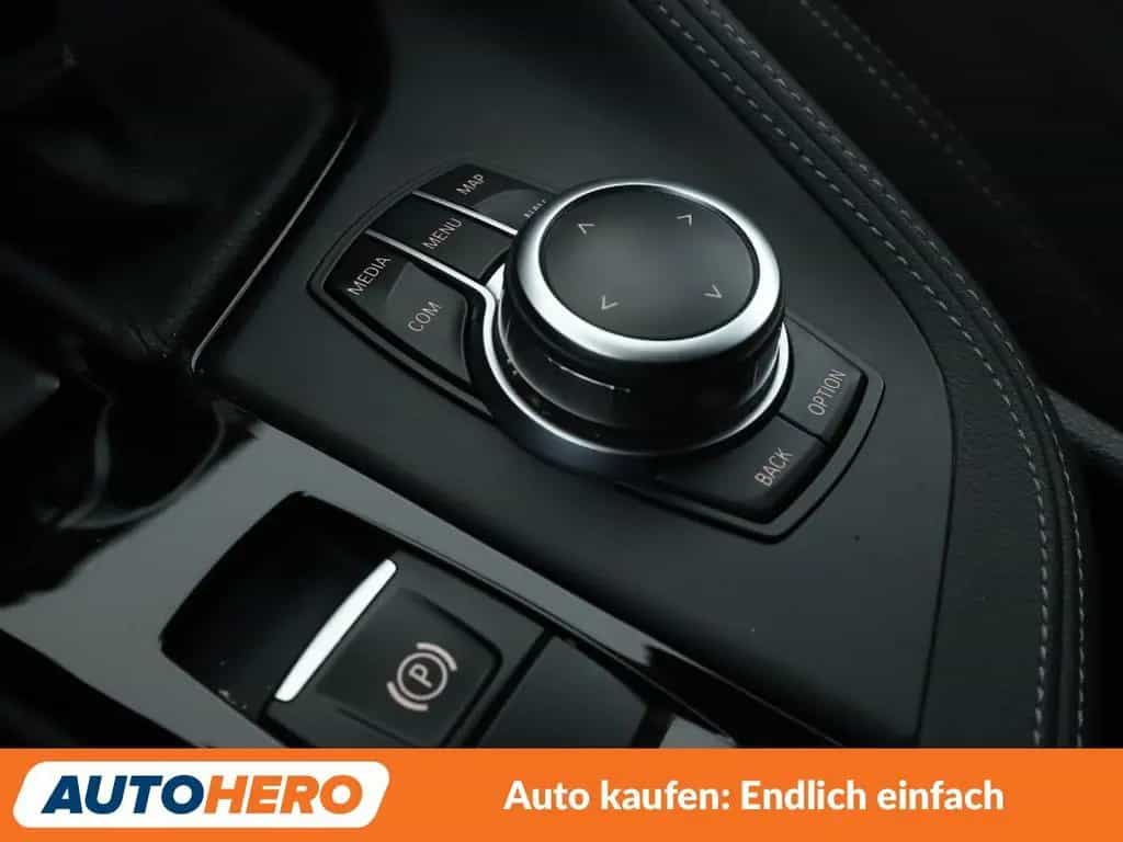 BMW X2 sDrive 18i Advantage Plus Aut.*NAVI*LED*TEMPO 10/2019-photo-25