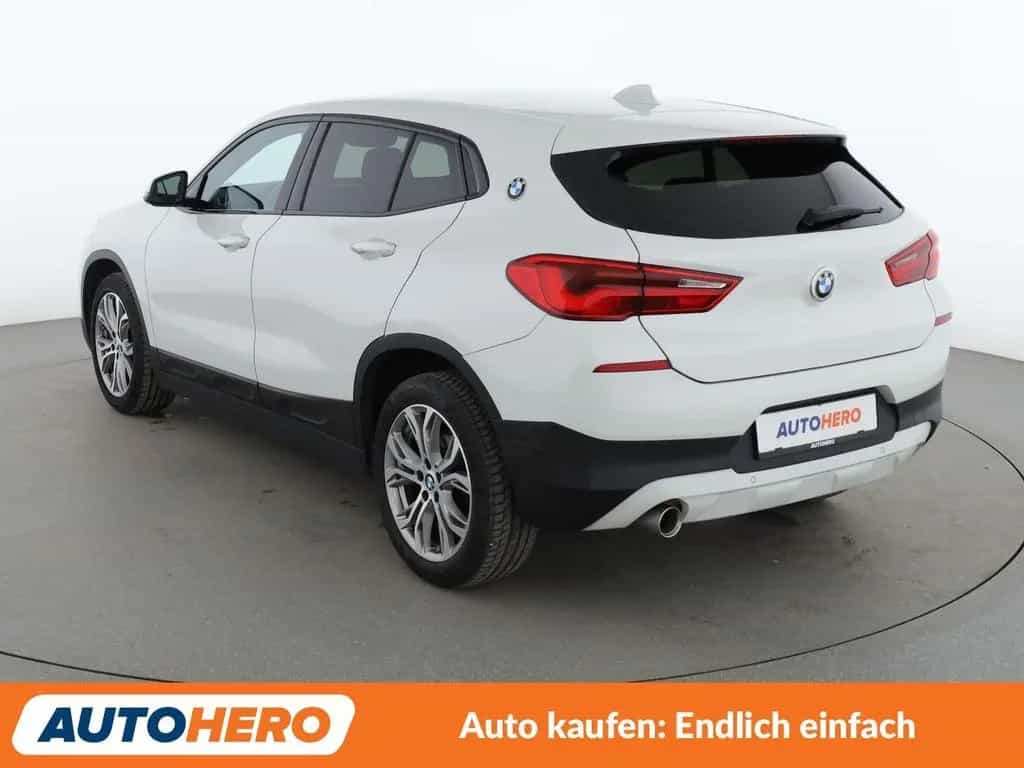 BMW X2 sDrive 18i Advantage Plus Aut.*NAVI*LED*TEMPO 10/2019-photo-3