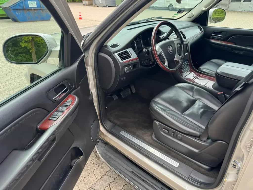 Cadillac Escalade 6.2 V8 Autom. 4x4 LPG Gas Luxury 12/2007-photo-9