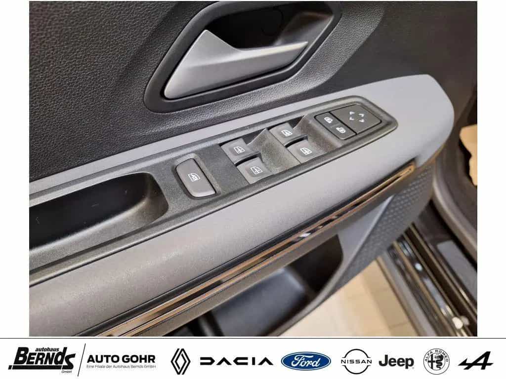 Dacia Jogger TCe 110 7-SITZER Extreme+ KLIMAAUTOM. NAV 12/2024-photo-21