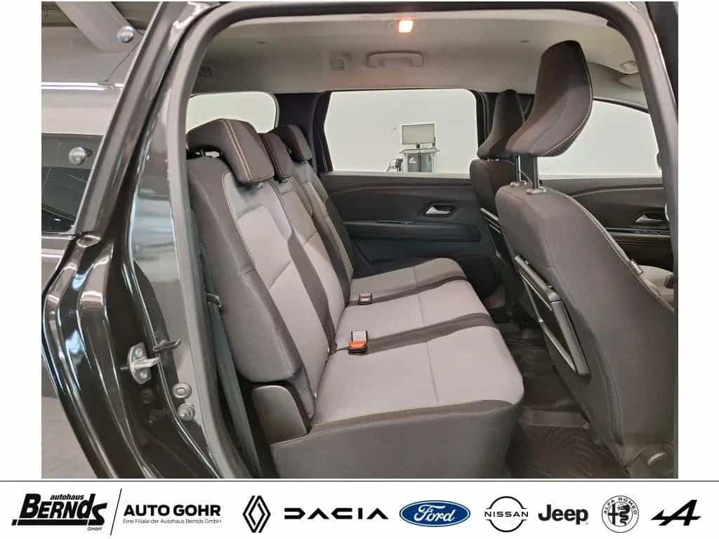 Dacia Jogger TCe 110 7-SITZER Extreme+ KLIMAAUTOM. NAV 12/2024-photo-3