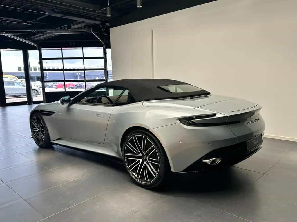 Aston Martin DB12 Volante -Titanium Silver -Havana Interieur null-photo-1
