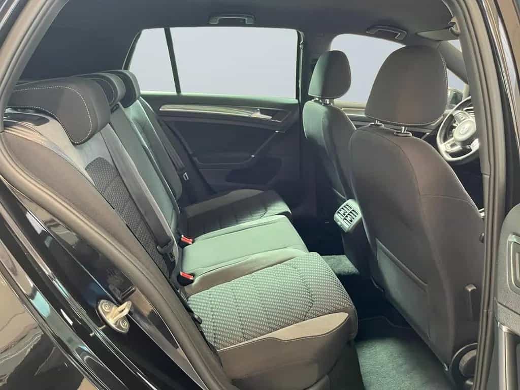 Volkswagen Golf VII R-Line 1.5 TSI BMT Rückfahrkamera 02/2019-photo-10