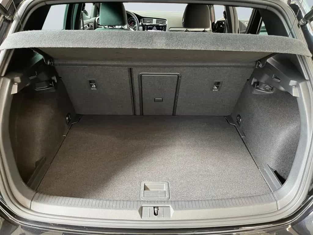 Volkswagen Golf VII R-Line 1.5 TSI BMT Rückfahrkamera 02/2019-photo-13