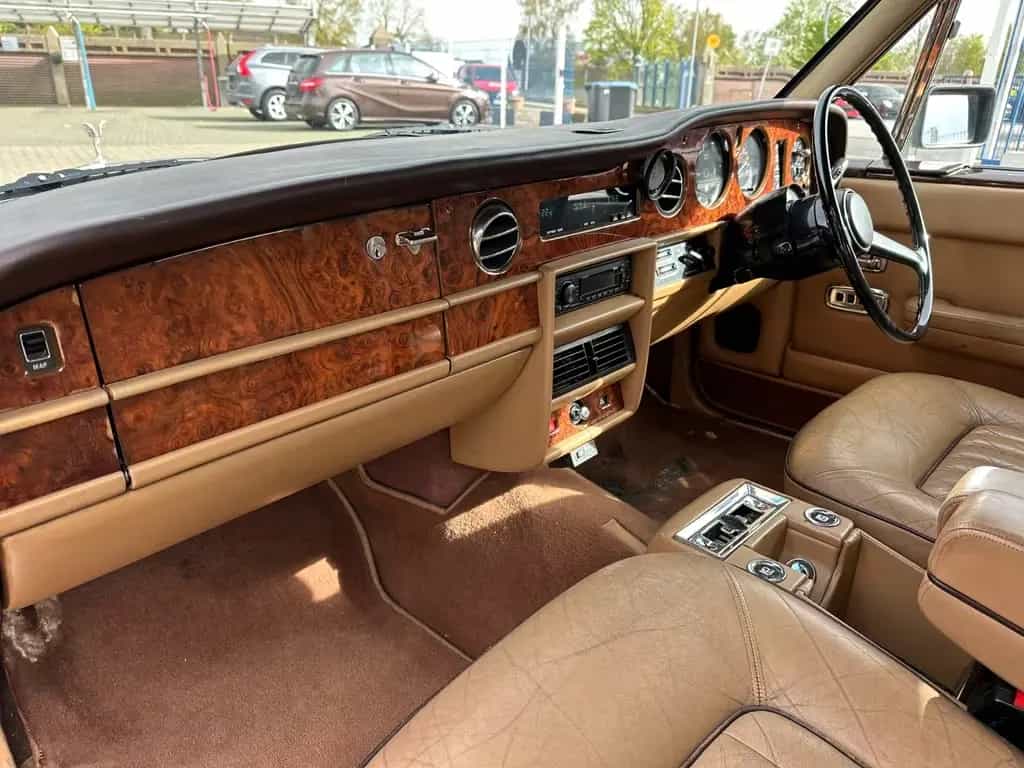 Rolls-Royce Silver Spirit - 10/1982-photo-13