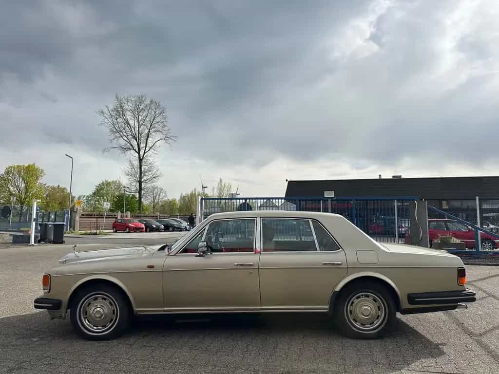 Rolls-Royce Silver Spirit - 10/1982-photo-5