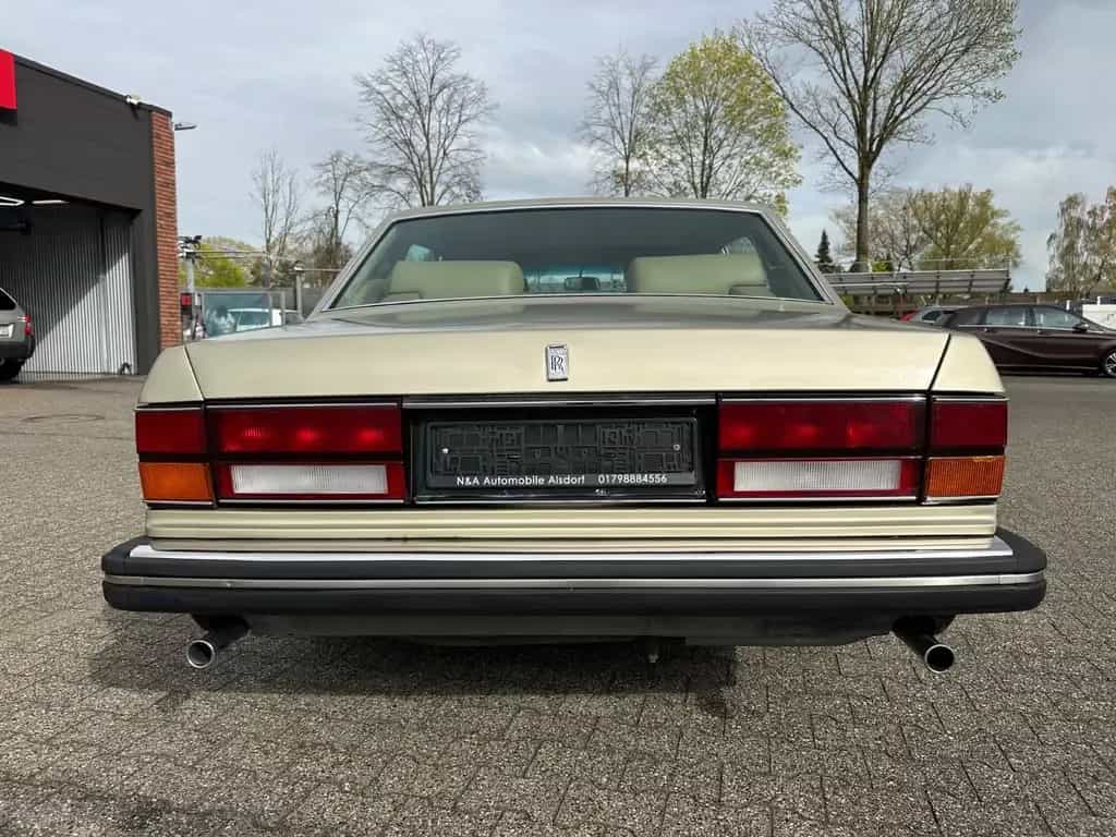 Rolls-Royce Silver Spirit - 10/1982-photo-7