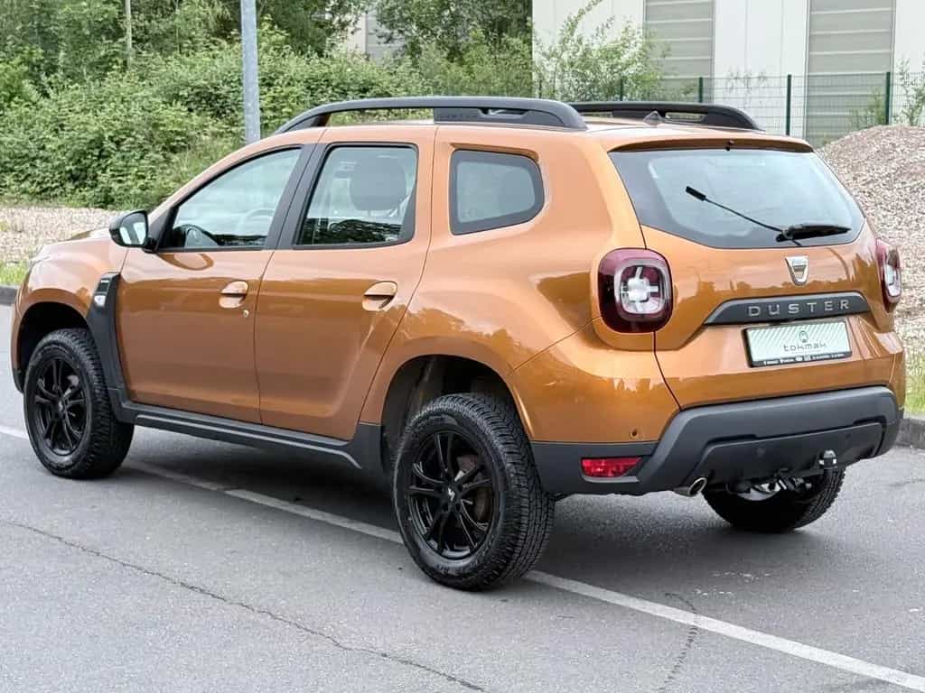Dacia Duster II Comfort 4WD Navi Cam AHK 06/2020-photo-1