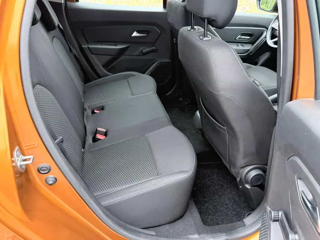 Dacia Duster II Comfort 4WD Navi Cam AHK 06/2020-photo-18