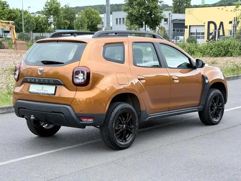 Dacia Duster II Comfort 4WD Navi Cam AHK 06/2020-photo-3