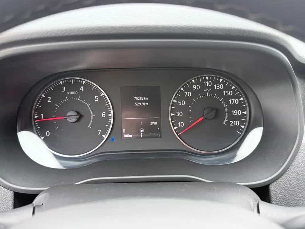 Dacia Duster II Comfort 4WD Navi Cam AHK 06/2020-photo-9