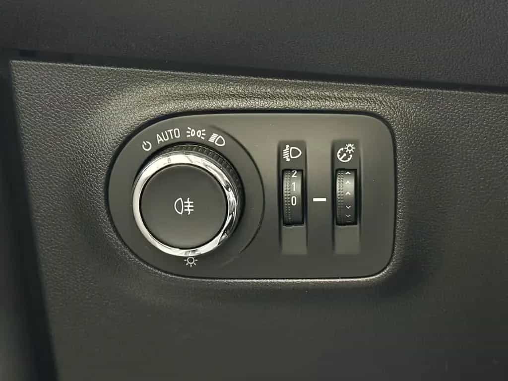 Opel Corsa E OPC|RECARO|SPUR|SHZ|LKH| 10/2017-photo-18