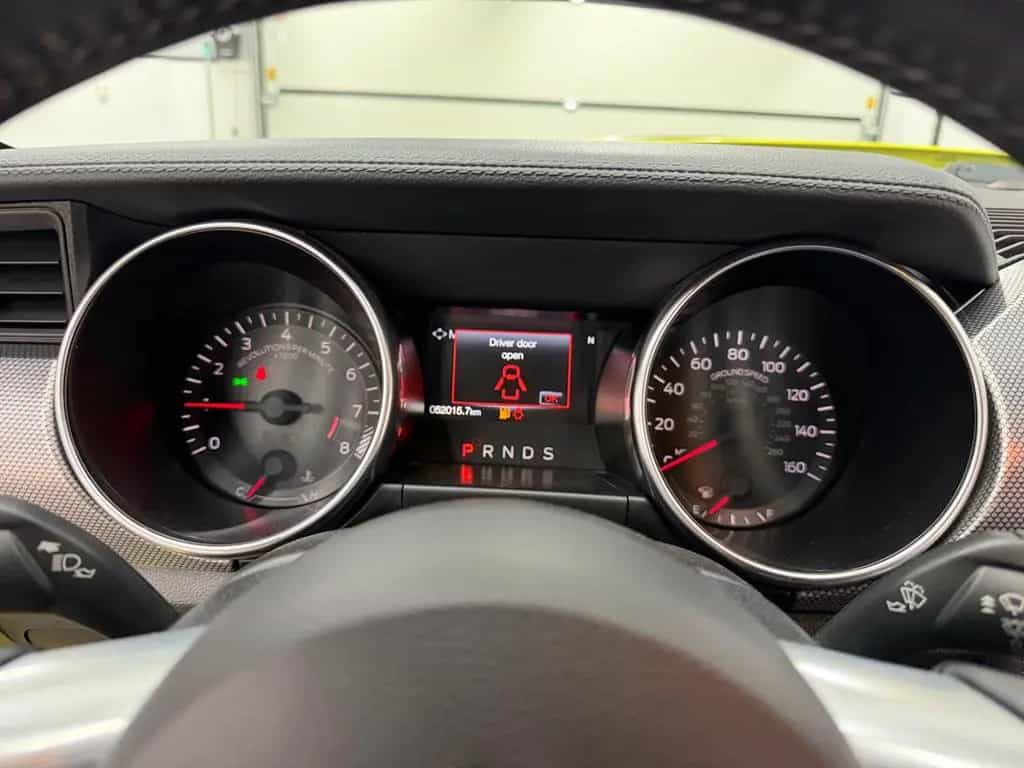 Ford Mustang 5.0 V8/MY-25 Kit/Grabber Yellow/SpurH/20 07/2021-photo-40