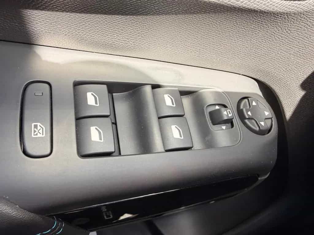 Citroën C5 Aircross 1.2 12V e-THP / PureTech 11/2023-photo-12