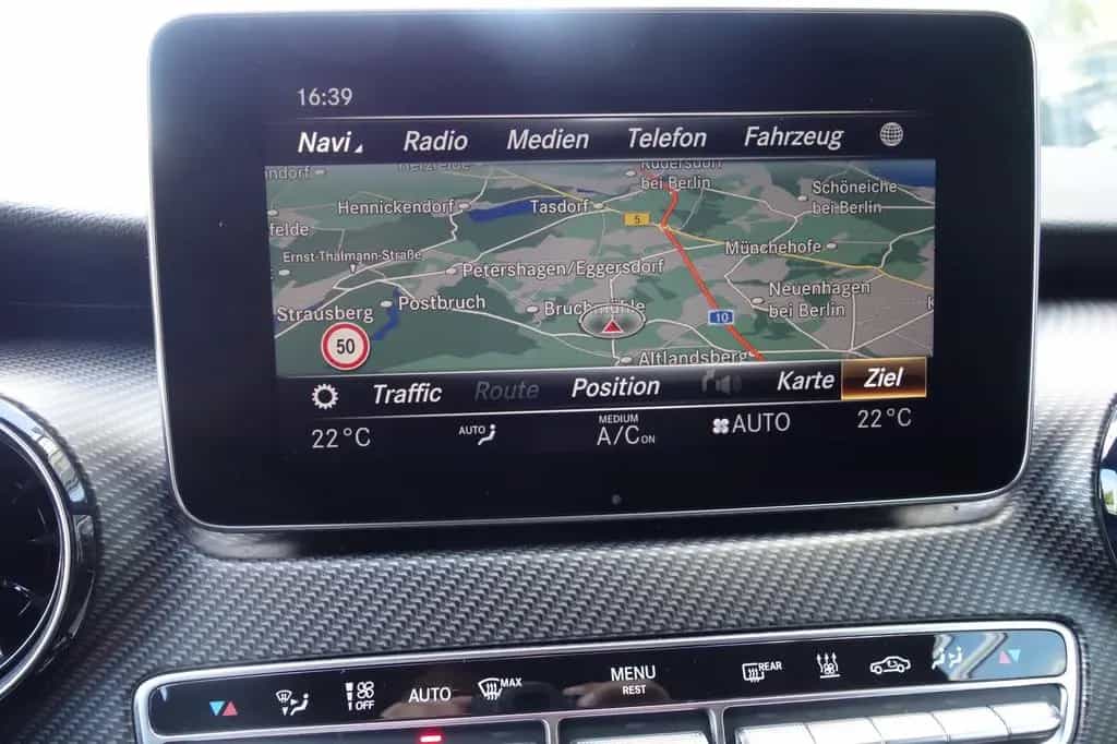 Mercedes-Benz V 300 d AMG LINE Lang 3xeTÜR/STDHZG/ACC/LED/AHK 06/2019-photo-12