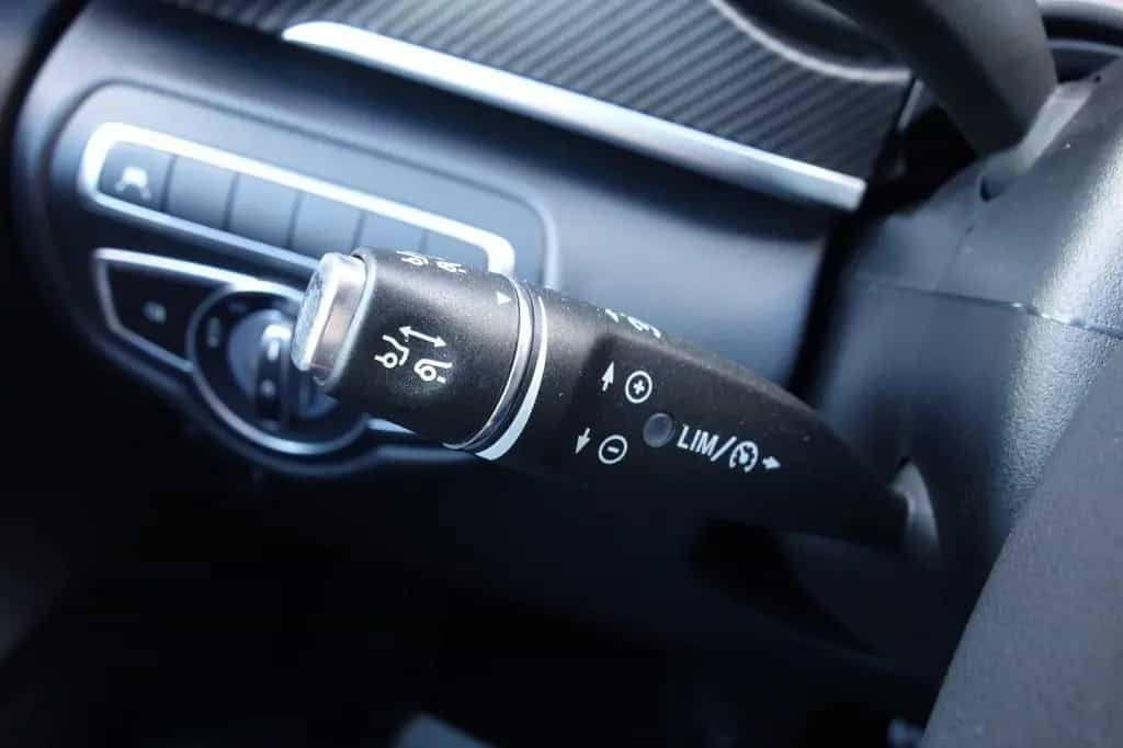 Mercedes-Benz V 300 d AMG LINE Lang 3xeTÜR/STDHZG/ACC/LED/AHK 06/2019-photo-25