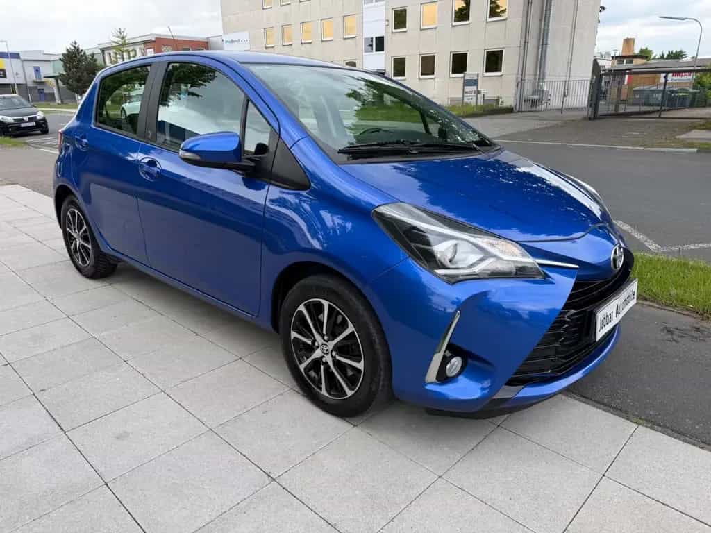 Toyota Yaris 1.5 Team 07/2018-photo-2