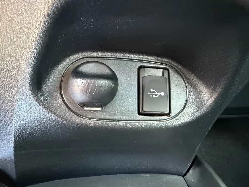Toyota Yaris 1.5 Team 07/2018-photo-21