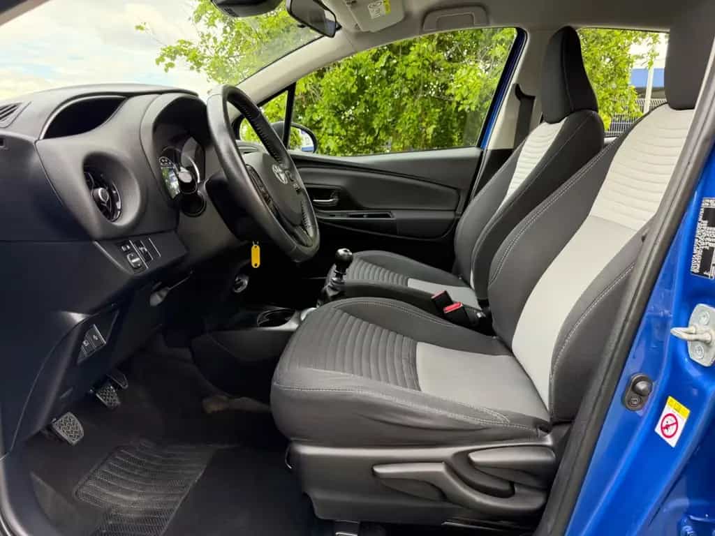 Toyota Yaris 1.5 Team 07/2018-photo-8
