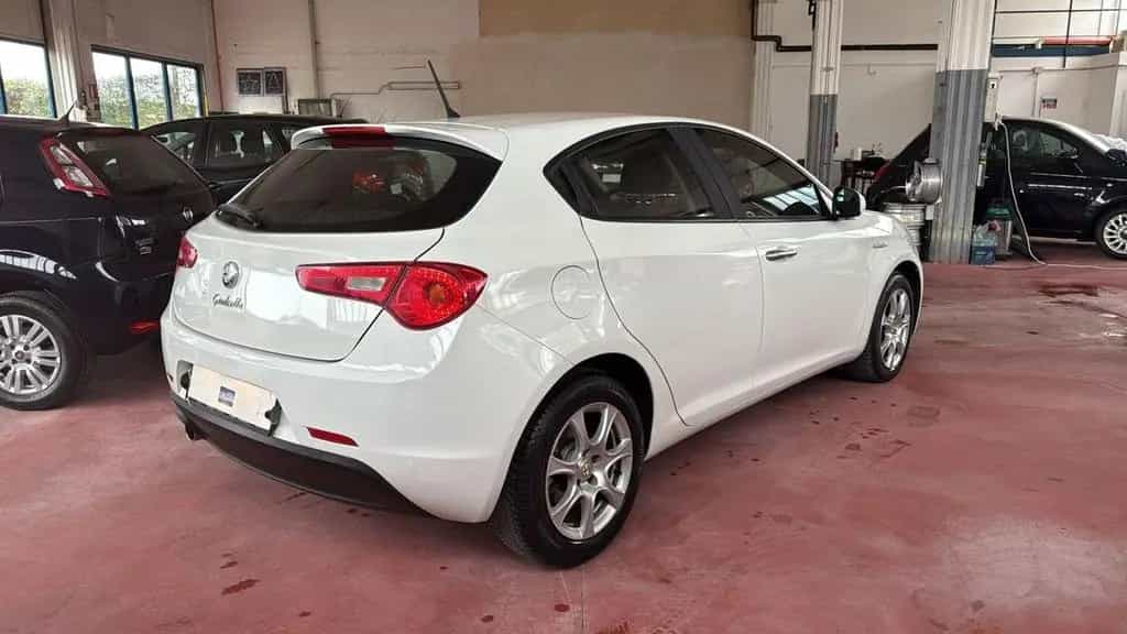 Alfa Romeo Giulietta 1.6 JTDm-2 105 CV Exclusive 10/2014-photo-4