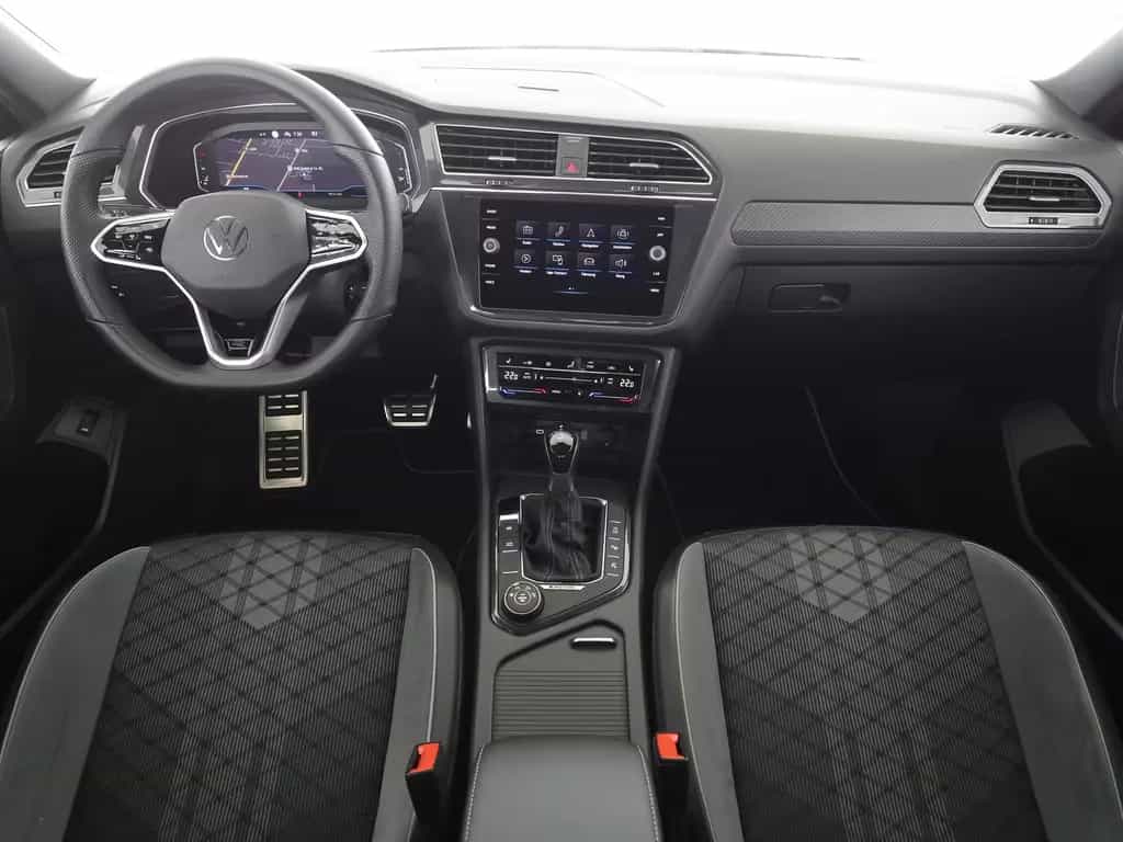 Volkswagen Tiguan Allspace 2.0TSI 190PS DSG 4M R-Line Black 02/2022-photo-10