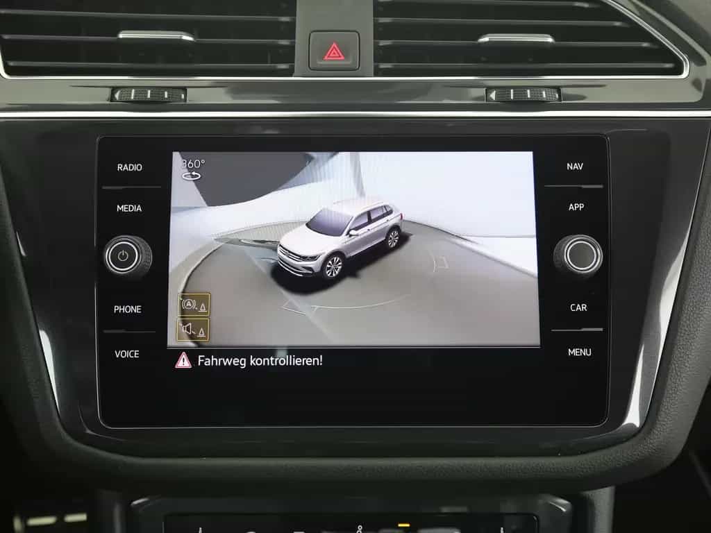 Volkswagen Tiguan Allspace 2.0TSI 190PS DSG 4M R-Line Black 02/2022-photo-17