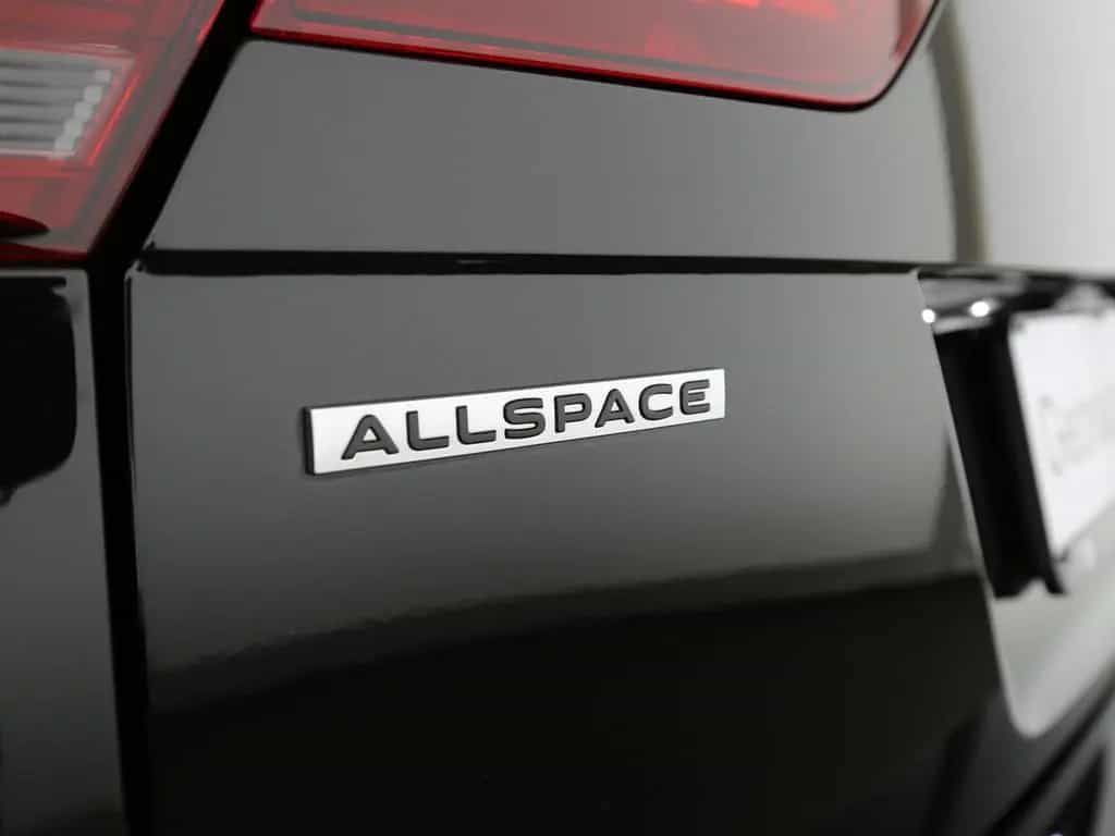 Volkswagen Tiguan Allspace 2.0TSI 190PS DSG 4M R-Line Black 02/2022-photo-25
