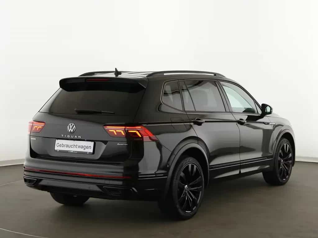 Volkswagen Tiguan Allspace 2.0TSI 190PS DSG 4M R-Line Black 02/2022-photo-6