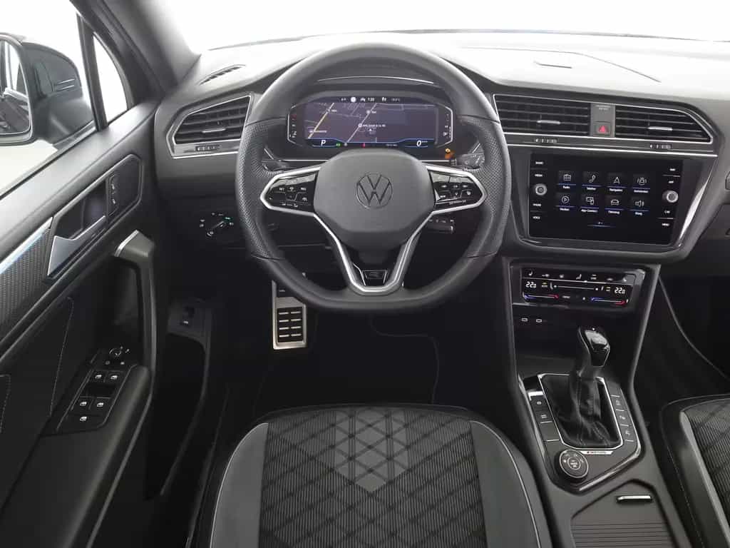 Volkswagen Tiguan Allspace 2.0TSI 190PS DSG 4M R-Line Black 02/2022-photo-9