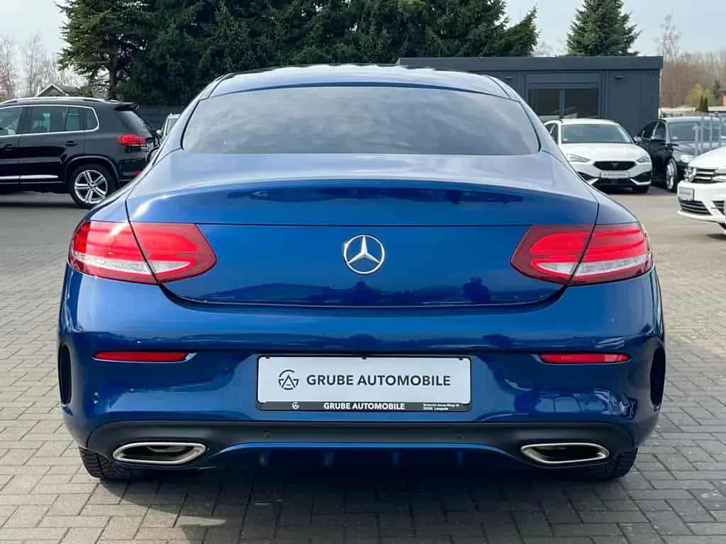 Mercedes-Benz C 200 Coupe C 200 AMG-Line 7G-tronic 12/2015-photo-4