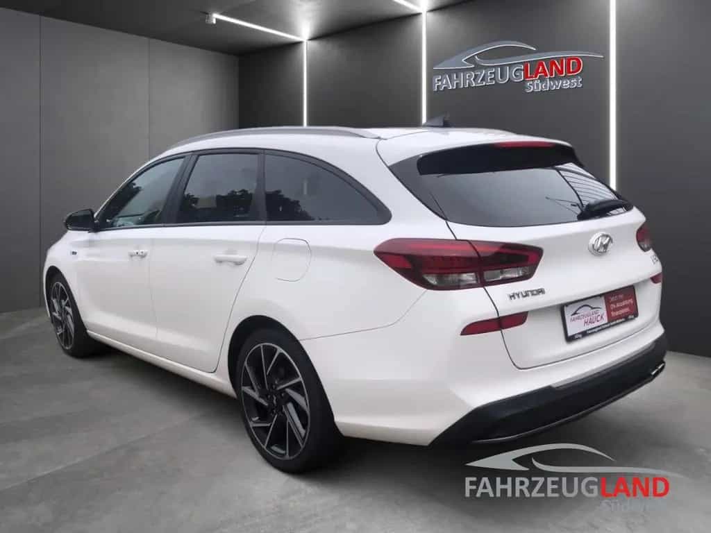 Hyundai i30 cw N Line AHK abn.  Sportsitze Navi Tempomat 08/2022-photo-3