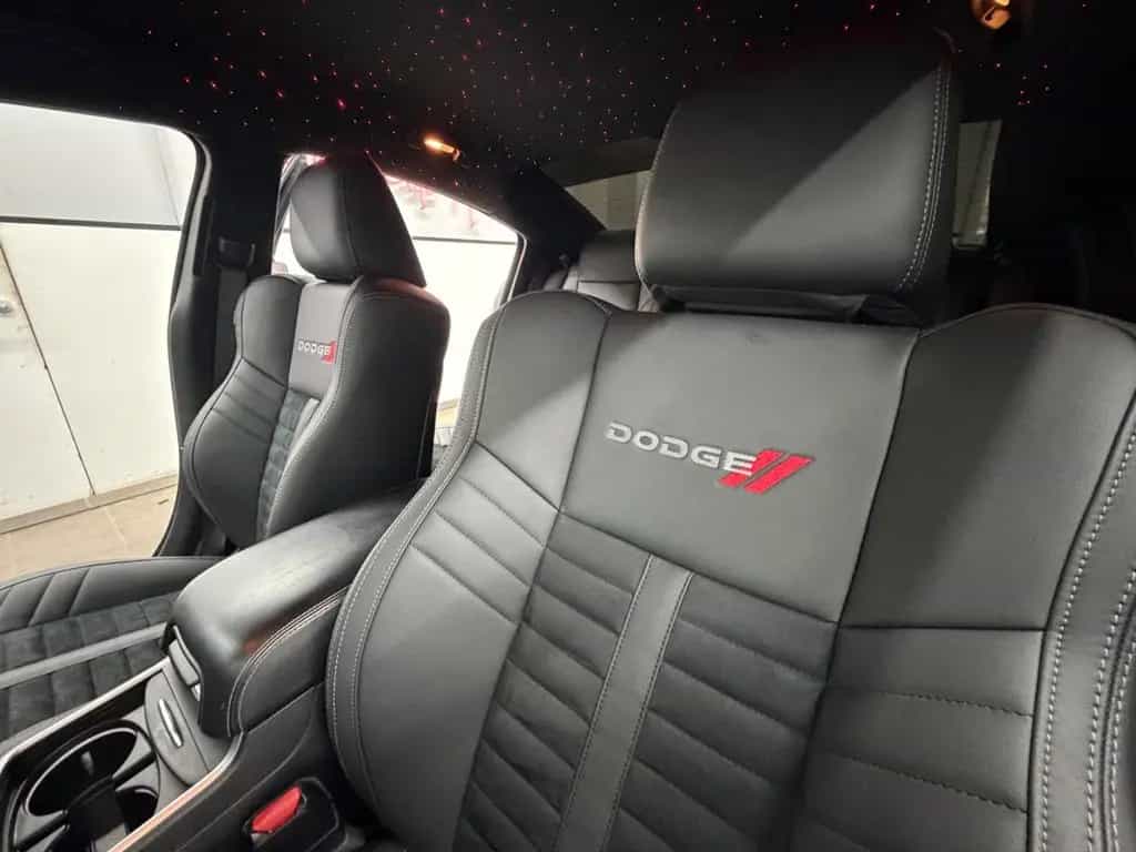 Dodge Charger SRT V8 Scat Pack Frostbite/Brembo/Alpine 07/2021-photo-24