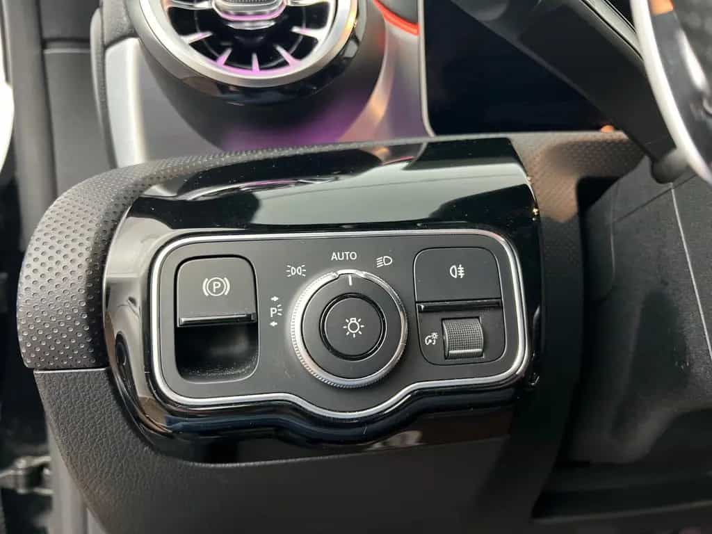 Mercedes-Benz CLA 35 AMG / PERFORMANCE / NUR 53.tKM / 4x4 / 09/2019-photo-20