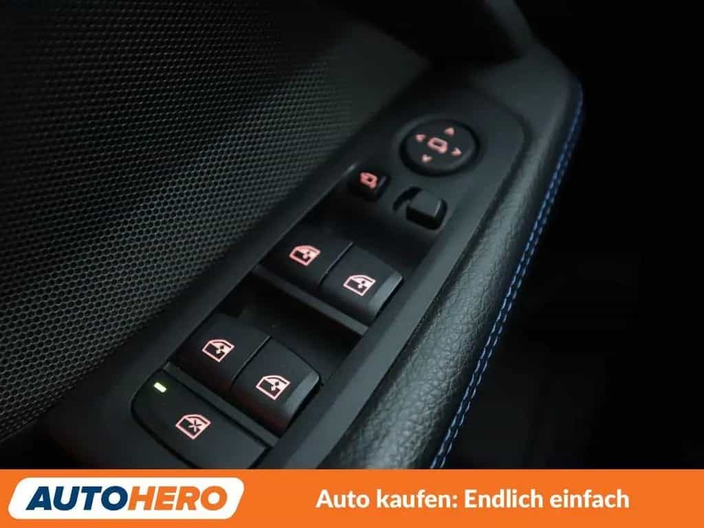 BMW 118 i M Sport Aut.*NAVI*LED*HUD*TEMPO*CAM*PDC*SHZ 10/2019-photo-24