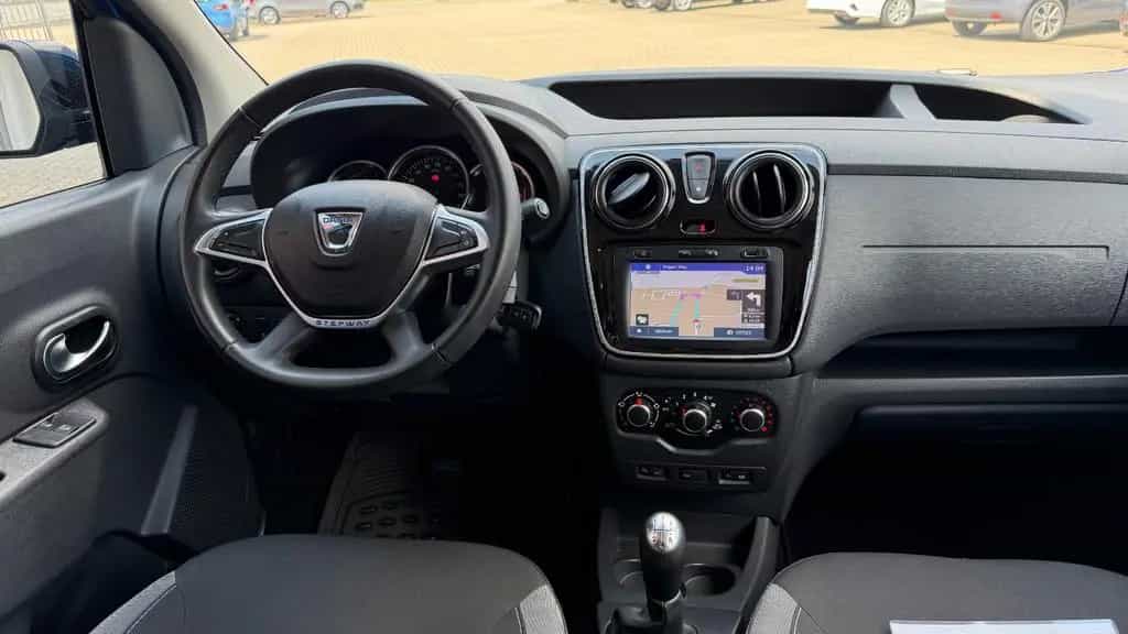 Dacia Dokker 1.2 Stepway Celebration*SH*GRA*AHZ 07/2018-photo-16