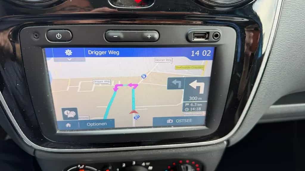Dacia Dokker 1.2 Stepway Celebration*SH*GRA*AHZ 07/2018-photo-18