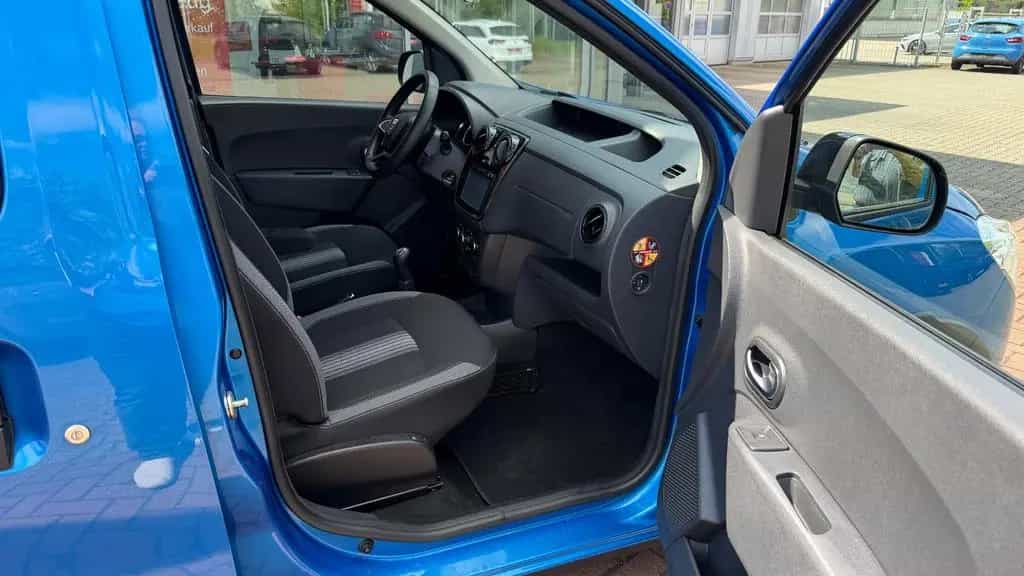 Dacia Dokker 1.2 Stepway Celebration*SH*GRA*AHZ 07/2018-photo-7