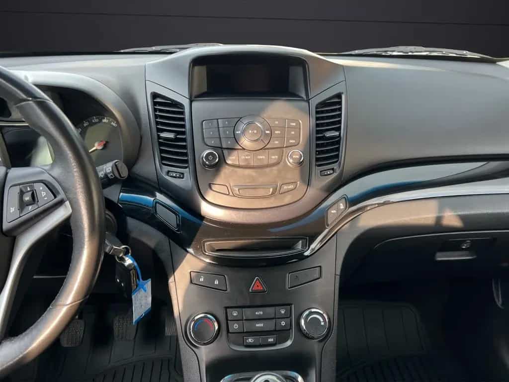 Chevrolet Orlando LT 1,4 Turbo Klima SHZG Klima 11/2012-photo-14