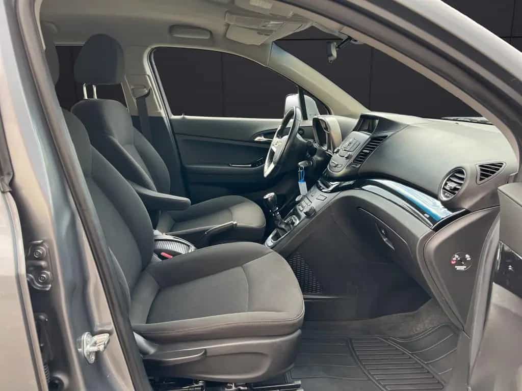 Chevrolet Orlando LT 1,4 Turbo Klima SHZG Klima 11/2012-photo-16