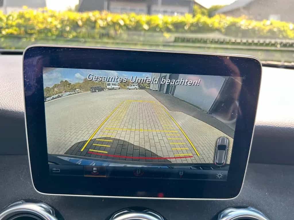 Mercedes-Benz GLA 200 AMG Line Buisness Automatik 11/2017-photo-23