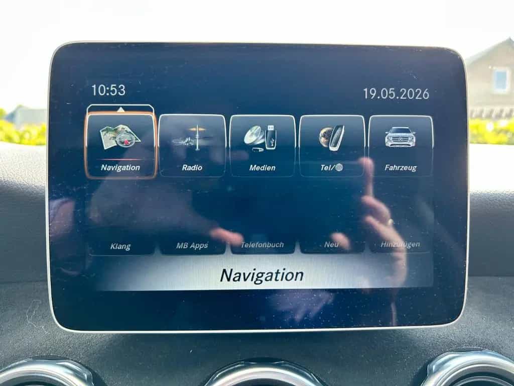 Mercedes-Benz GLA 200 AMG Line Buisness Automatik 11/2017-photo-24