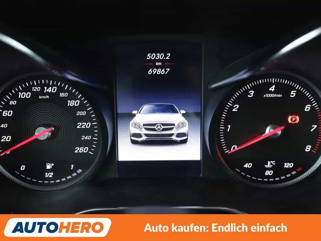 Mercedes-Benz C 180 AMG Line Aut.*NAV*LED*TEMP*PDC*SHZ*ALU* 01/2017-photo-19