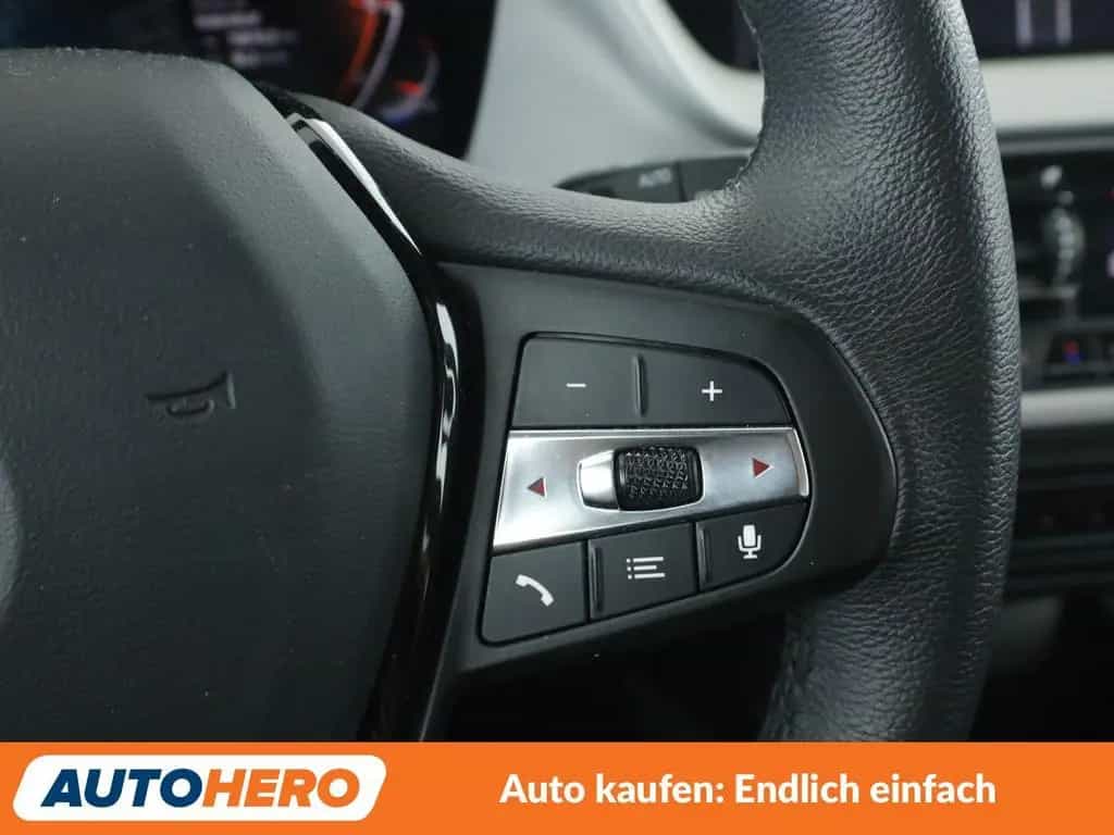 BMW 118 1er 118i Advantage Aut.*LED*TEMPO*PDC*SHZ* 10/2023-photo-25