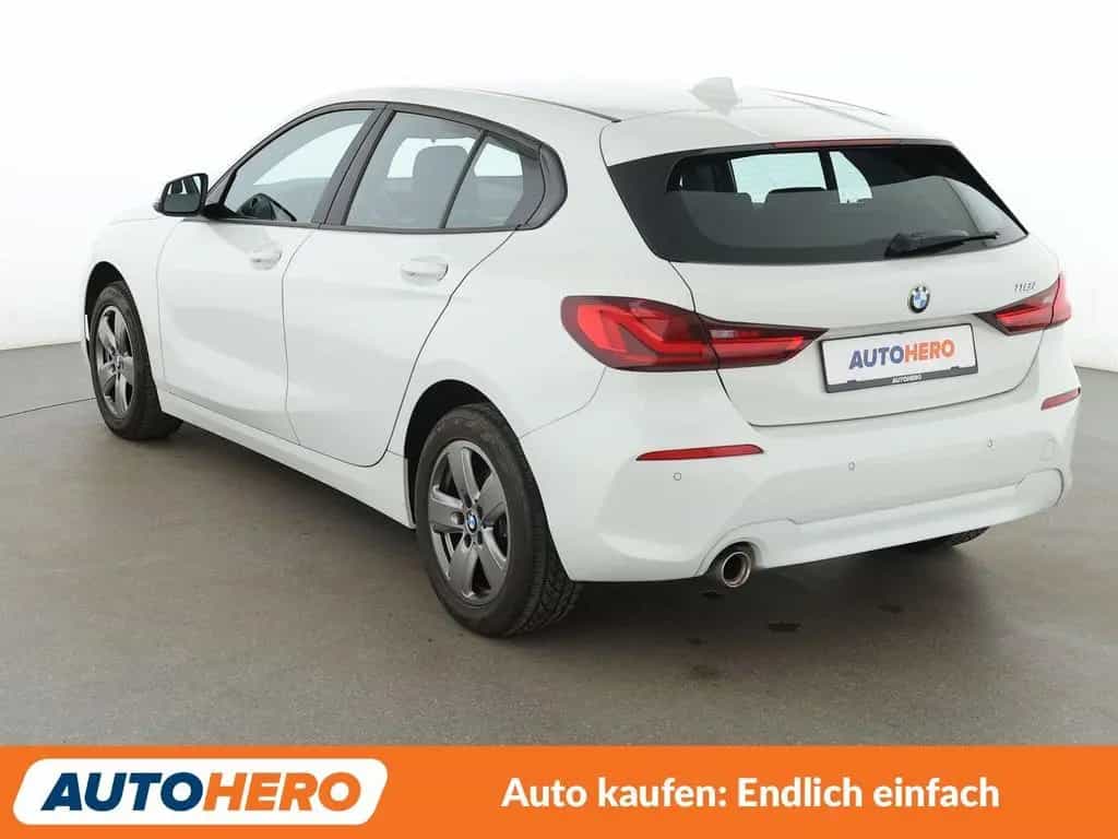BMW 118 1er 118i Advantage Aut.*LED*TEMPO*PDC*SHZ* 10/2023-photo-3